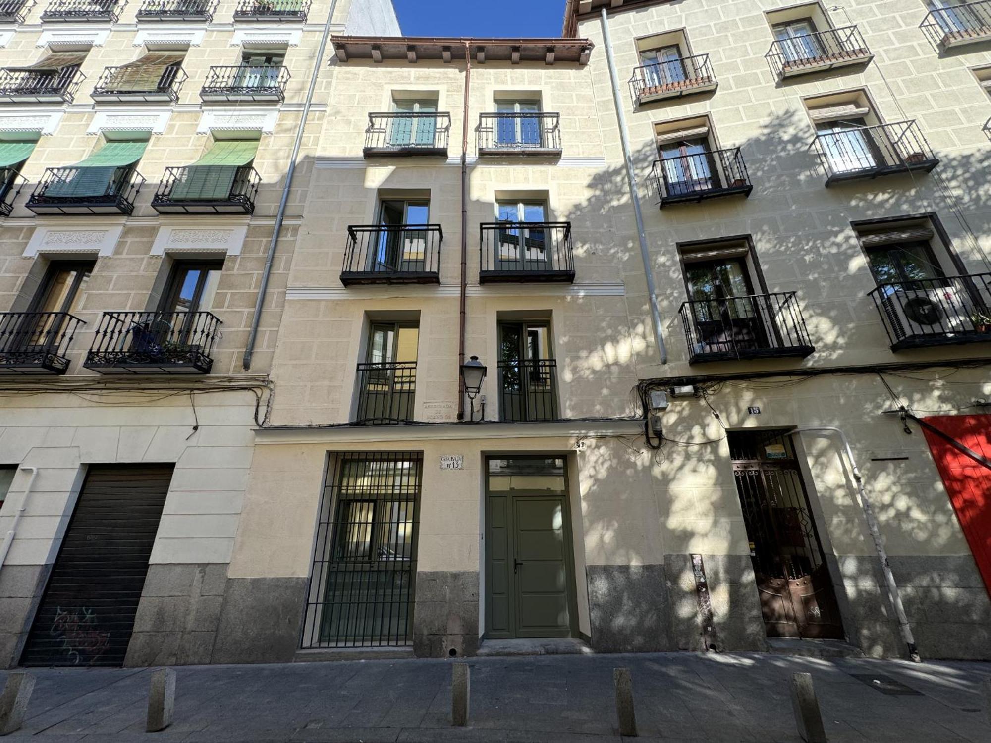 Cavabajasuites 2 Madrid Exteriör bild